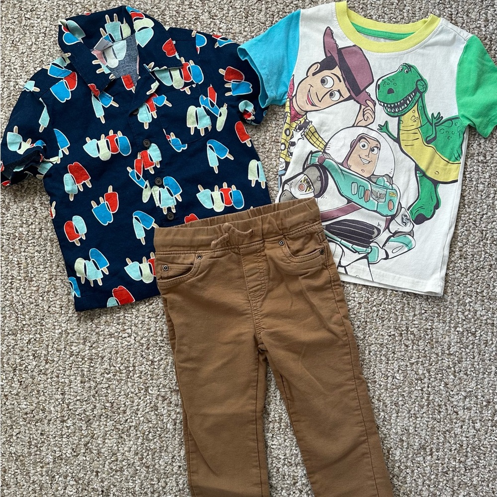 Kids' Summer Disney Toy Story Graphic Tee and Pants Set
